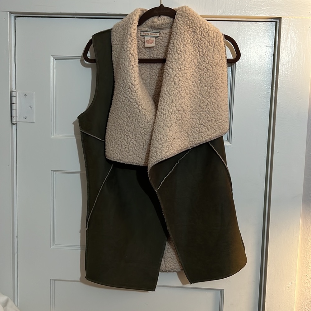 vest